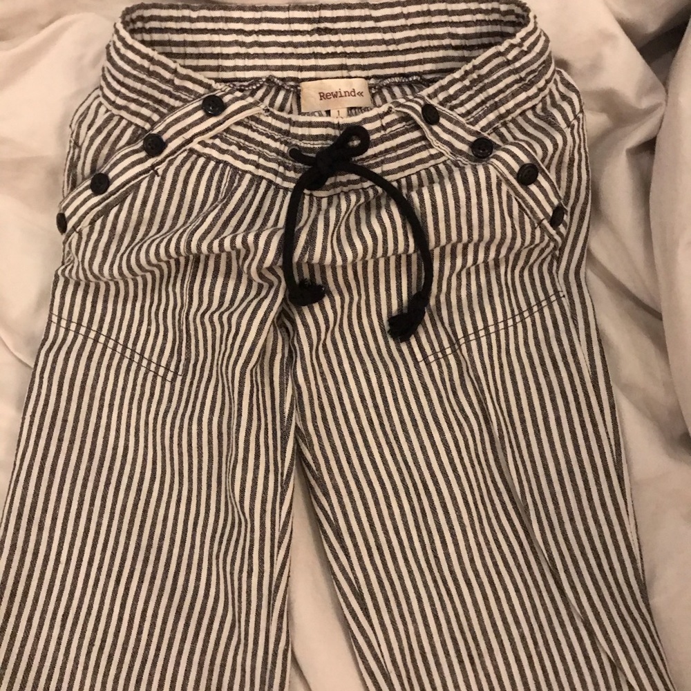 Pants - Picture 3 of 5
